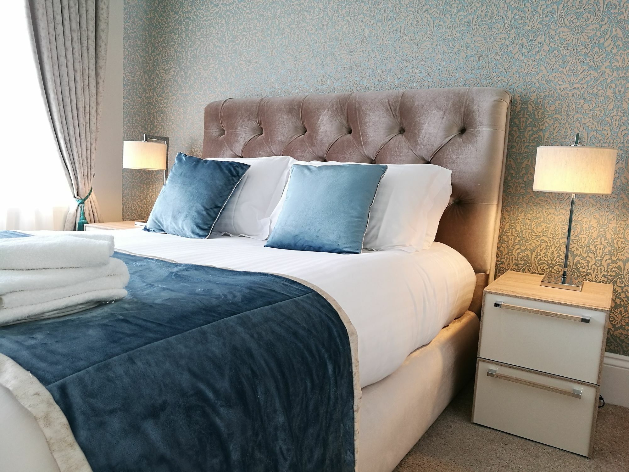 The Devon Court Hotel Torquay Exterior photo